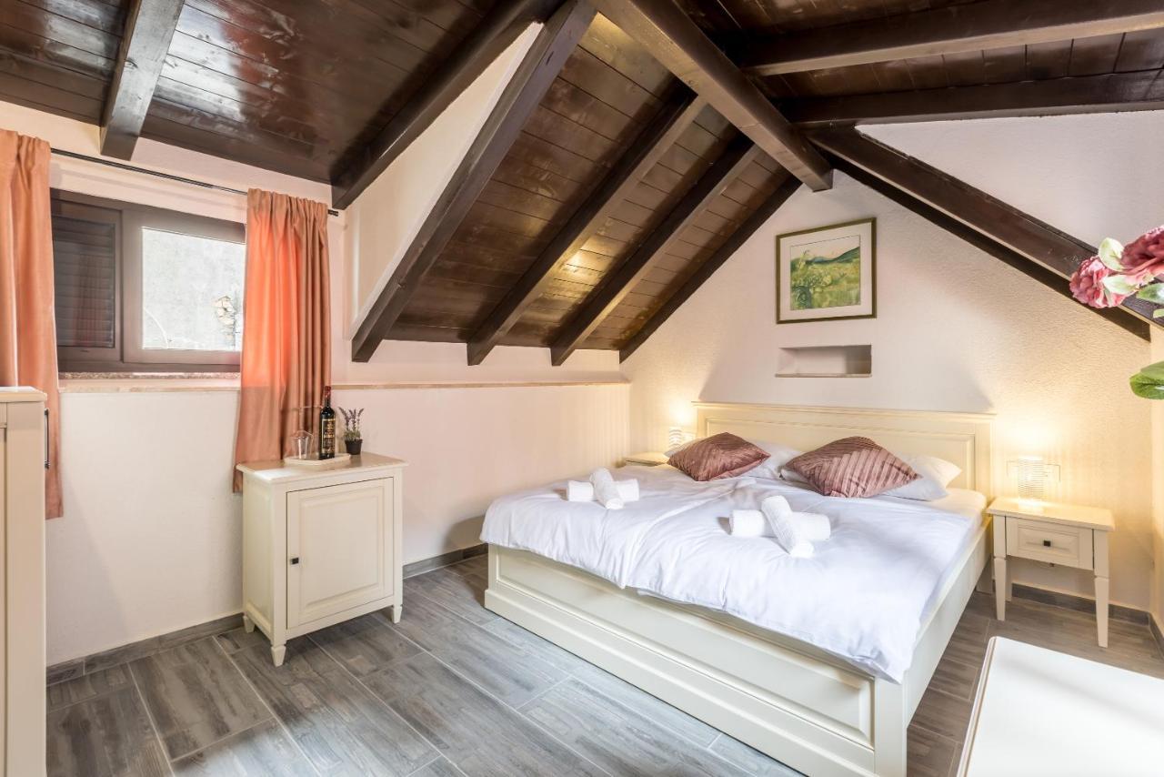 Old Town B&B Rooms Matusko Spalato Esterno foto
