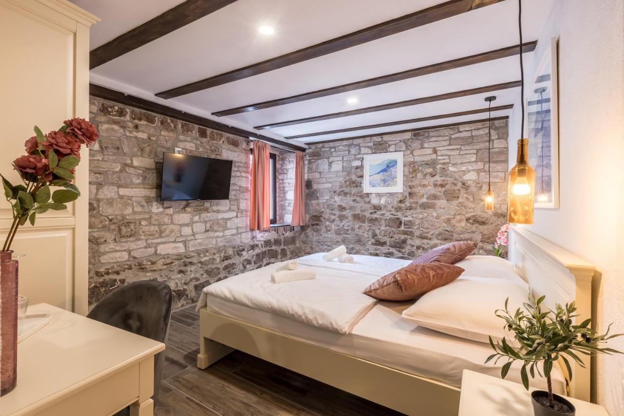 Old Town B&B Rooms Matusko Spalato Esterno foto